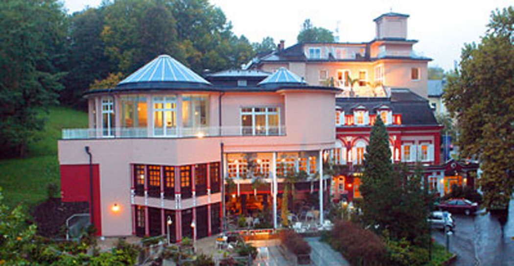 hotelansicht.jpg