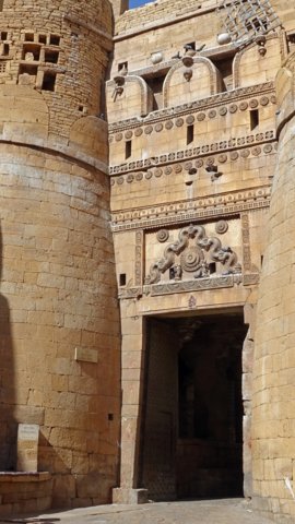 dsc02096-a.jpg
